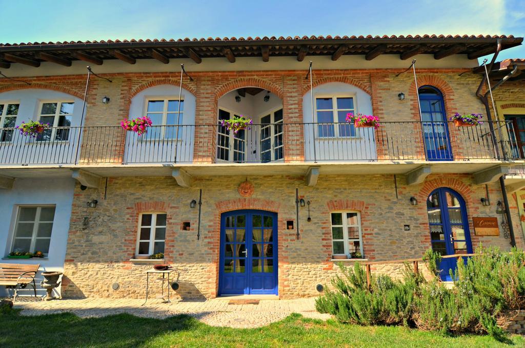 בית הארחה Diano dʼAlba 	Cascina Il Convivio מראה חיצוני תמונה