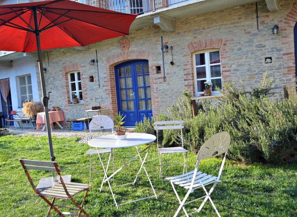 בית הארחה Diano dʼAlba 	Cascina Il Convivio מראה חיצוני תמונה